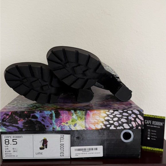 Cape Robbin Pink and Silver Glitter Heeled Boots - Picture 5 of 5